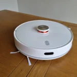 Robô aspirador com pets: pelos, rotina e cuidados